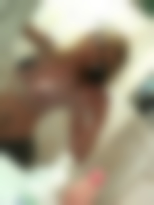 Angers (49) : Coquine tgirl cherche amant imaginatif