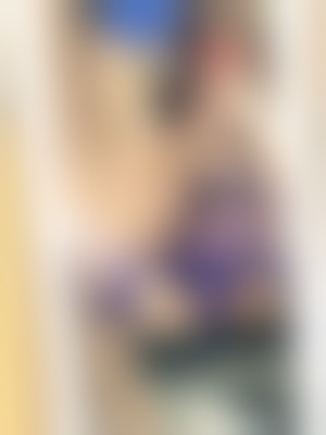 Sartrouville 78500 : Tranny en mauve pour du sexe