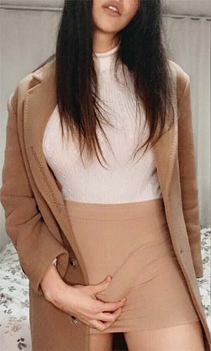 Maghrébine d&rsquo;Orsay à grosse queue et énormes nibards