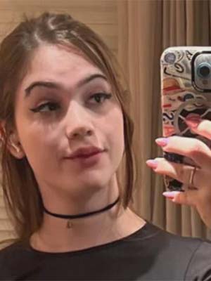 Je te montre tout à l&rsquo;intérieur, tranni flip bien gaulée sur Trélissac