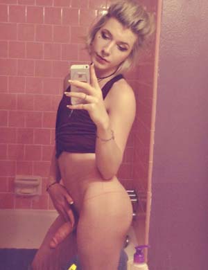 T-girl cherche homme mature sur Colombes